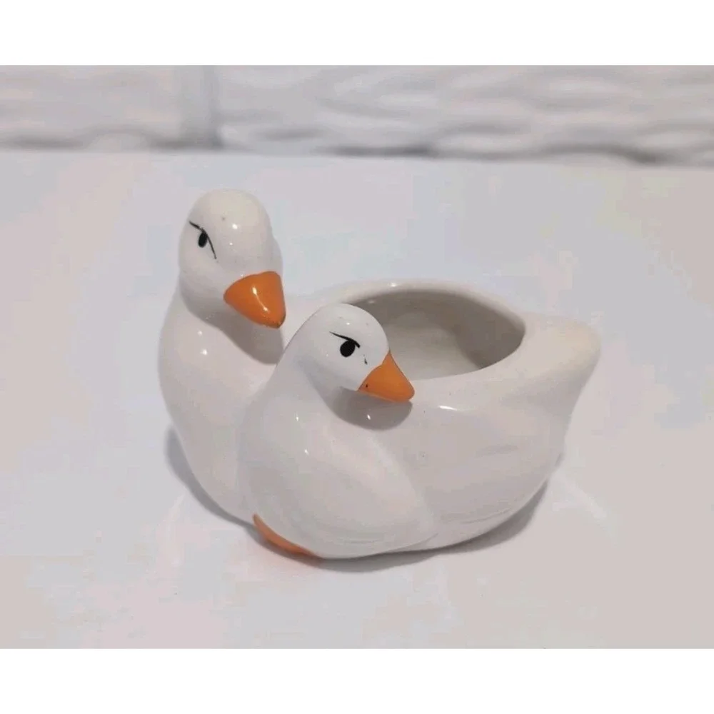 Vintage White Ceramic Double Duck Planter Trinket Dish Succulent Pot Figurine